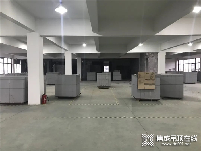 堅固這件事兒要從自身做起，金盾頂美第5代展廳工程進度為你展現(xiàn)！